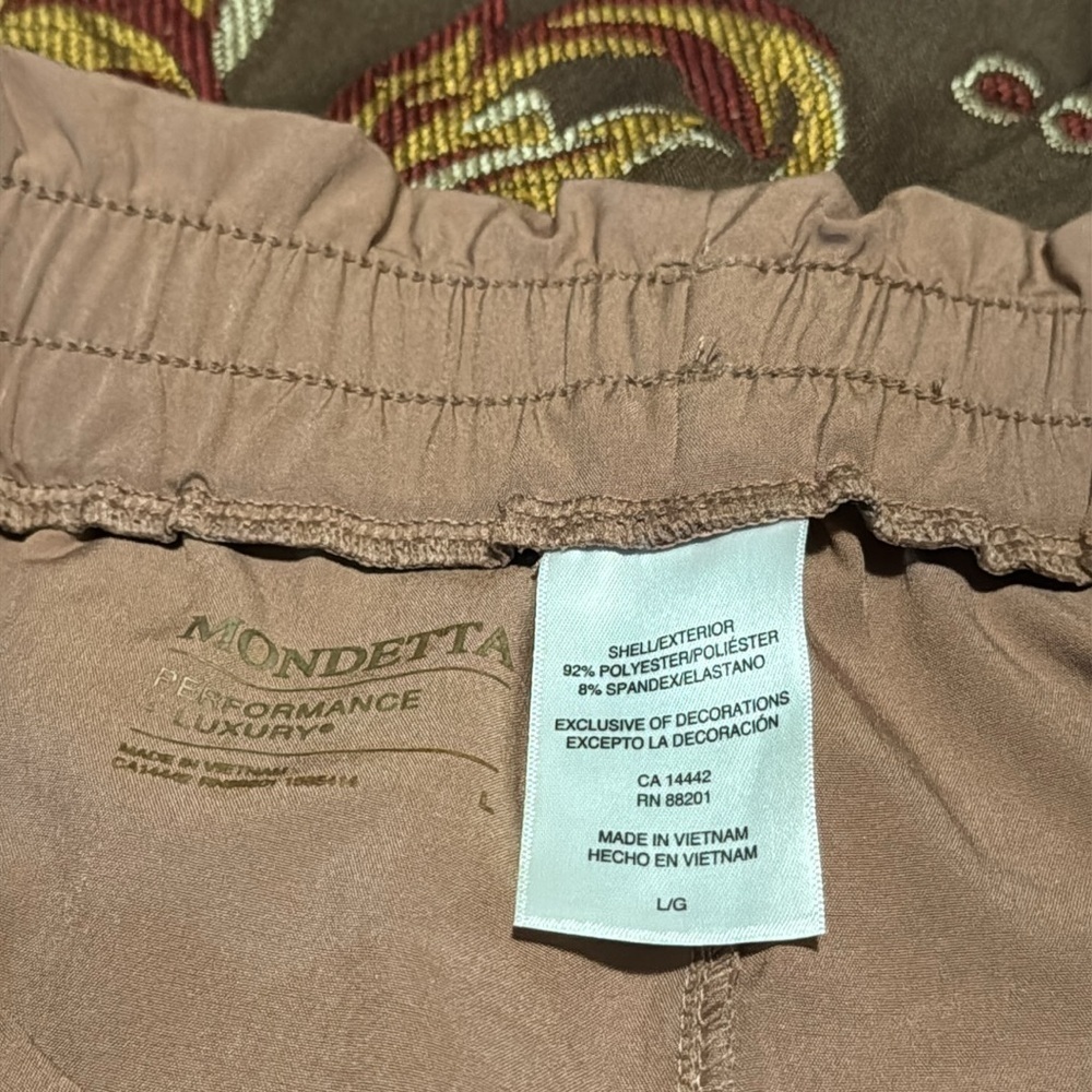 Mondetta Ladies' Woven Short Tan Large New - Picture 6 of 6